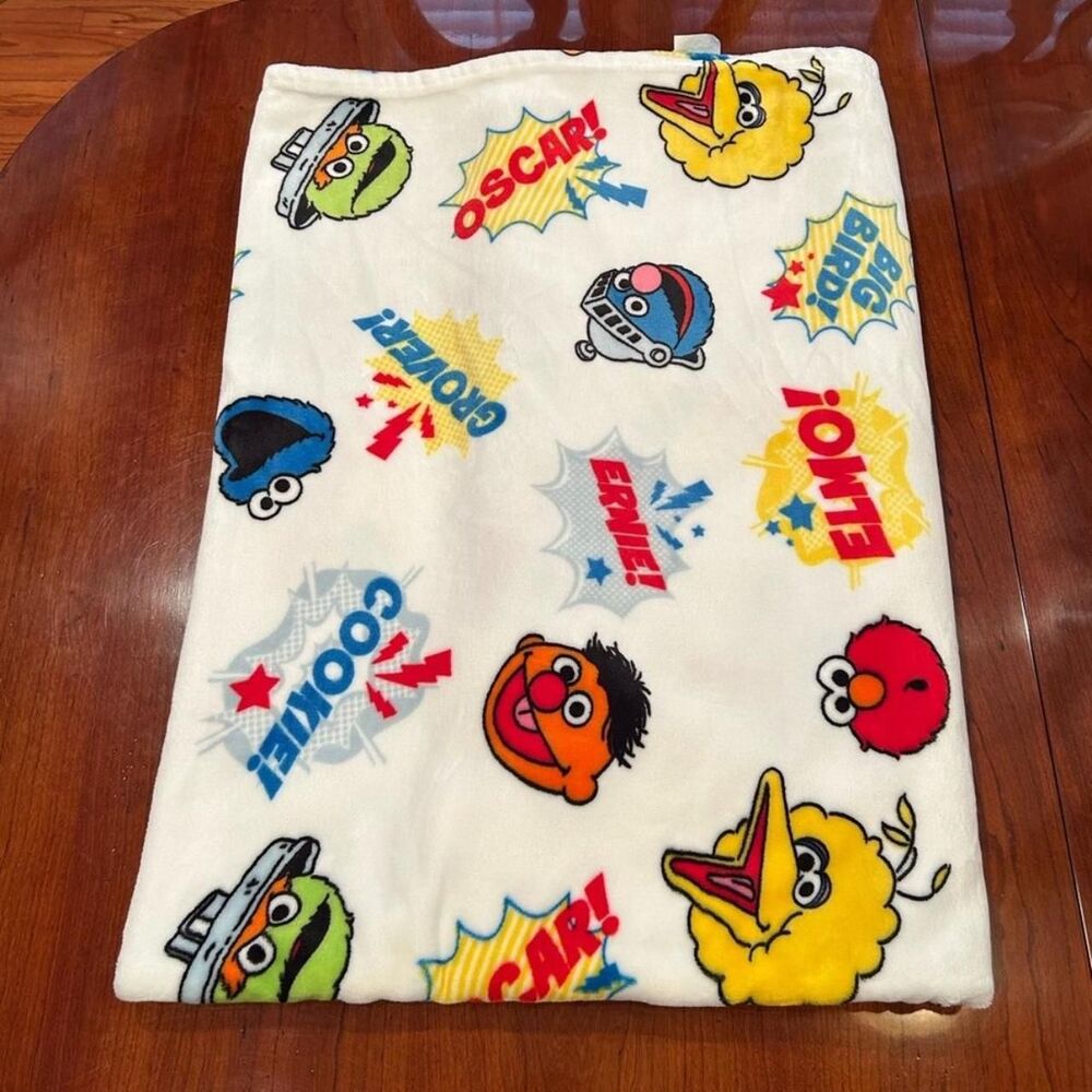 Sesame Street Characters Elmo Cookie Monster Plush Throw Blanket